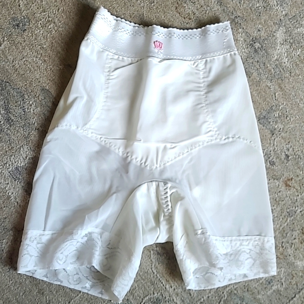 Ardyss Brazilian Body Shaper Shapewear Shorts S